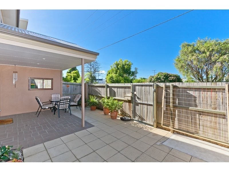 2/25 Homer Street, Cleveland QLD 4163