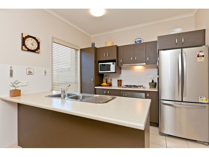 2/25 Homer Street, Cleveland QLD 4163
