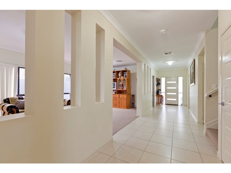 5 Delancey St, Cleveland QLD 4163