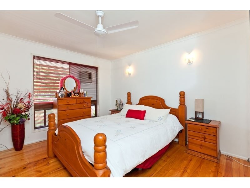 56 Waratah Ave, Victoria Point QLD 4165