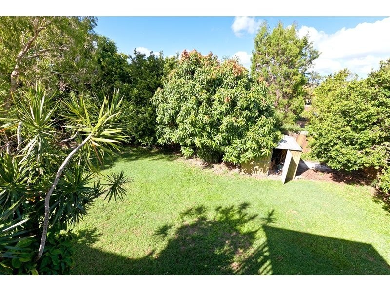 56 Waratah Ave, Victoria Point QLD 4165