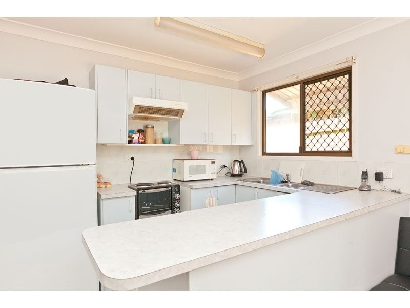 56 Waratah Ave, Victoria Point QLD 4165