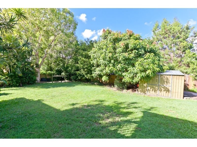 56 Waratah Ave, Victoria Point QLD 4165