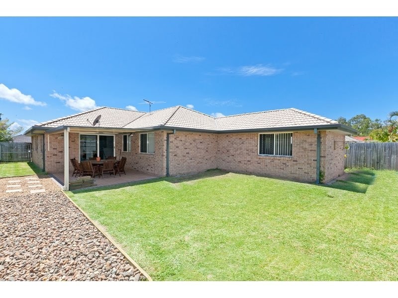 8 Franbridge Place, Victoria Point QLD 4165