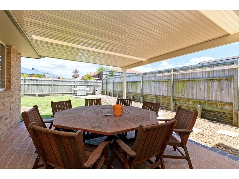 8 Franbridge Place, Victoria Point QLD 4165