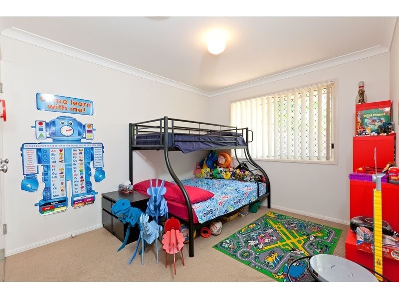 8 Franbridge Place, Victoria Point QLD 4165