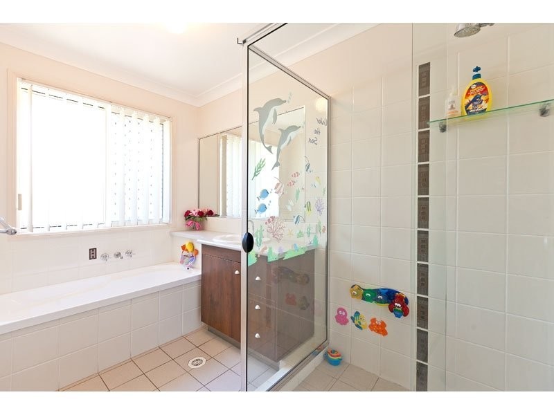 8 Franbridge Place, Victoria Point QLD 4165