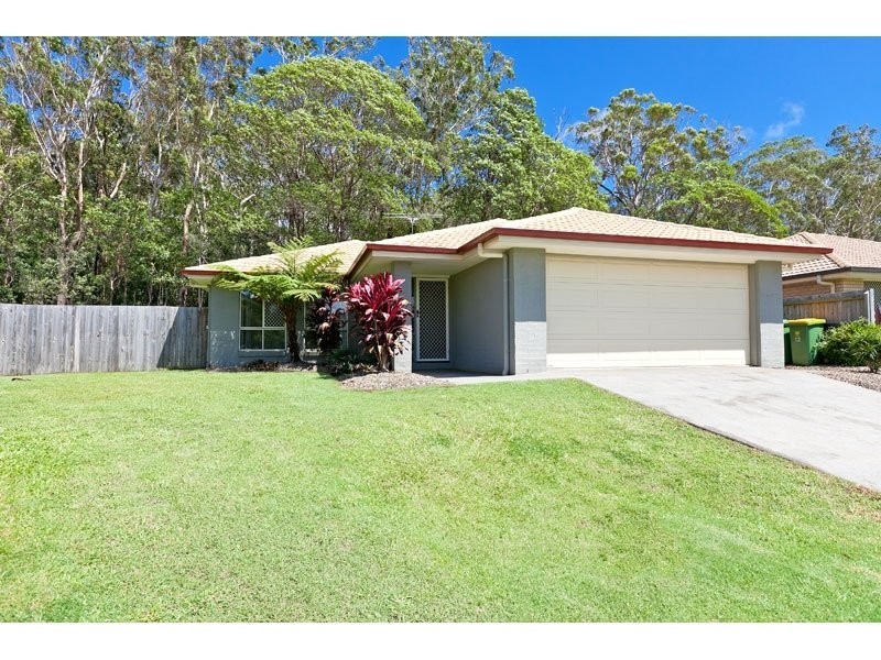 12 Green Place, Redland Bay QLD 4165