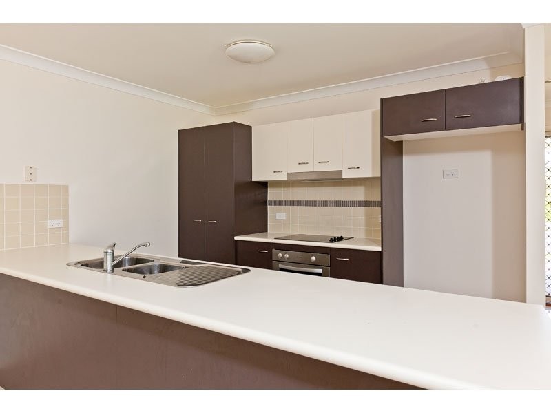12 Green Place, Redland Bay QLD 4165