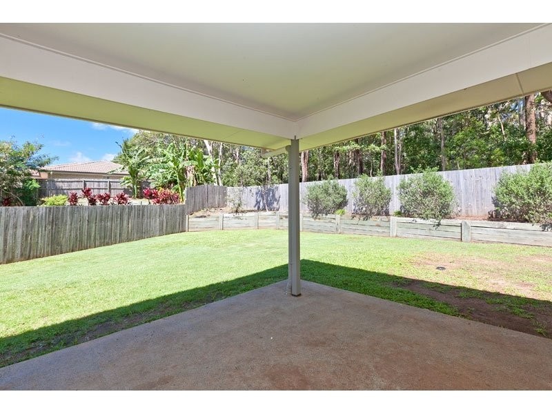 12 Green Place, Redland Bay QLD 4165