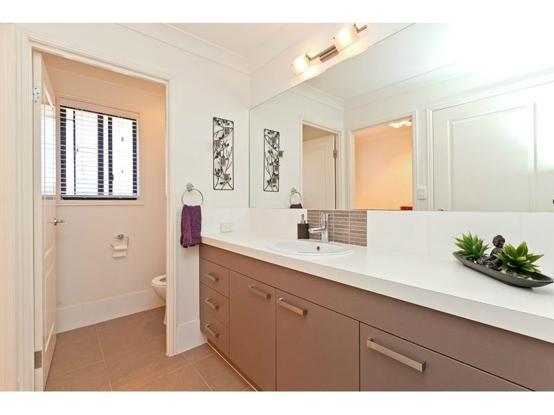 15 White Fig Place, Thornlands QLD 4164