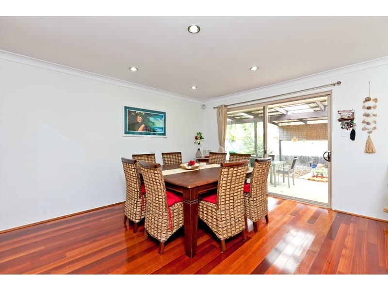 5 Honeysuckle Court, Victoria Point QLD 4165