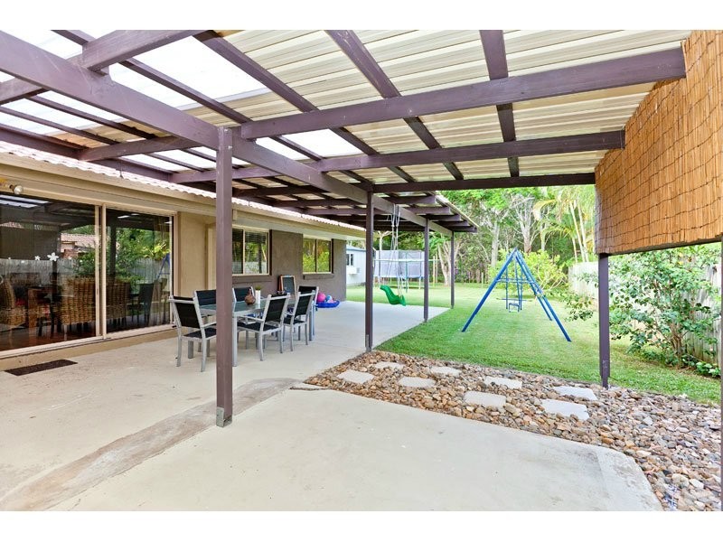 5 Honeysuckle Court, Victoria Point QLD 4165