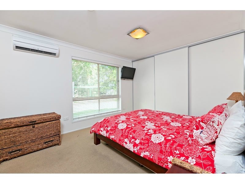 5 Honeysuckle Court, Victoria Point QLD 4165