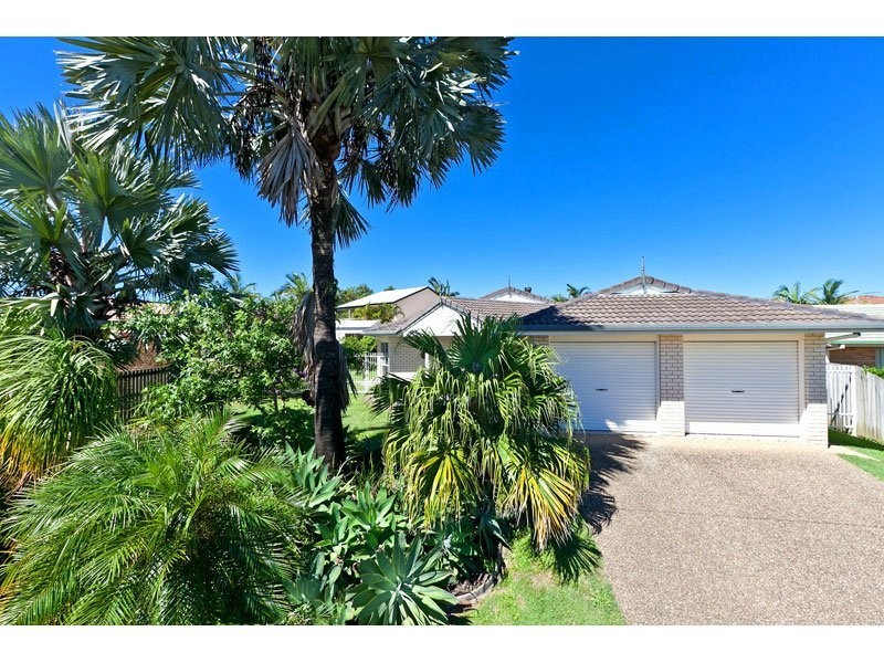 5 Cresthill Street, Birkdale QLD 4159