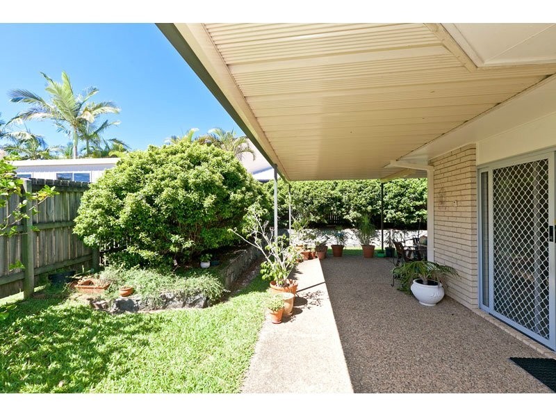 5 Cresthill Street, Birkdale QLD 4159