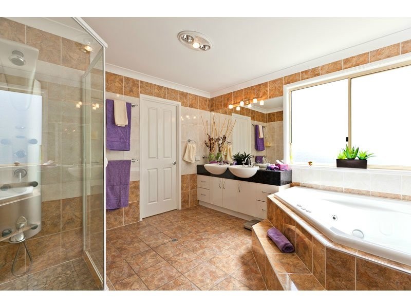 138 Thorneside Road, Thorneside QLD 4158