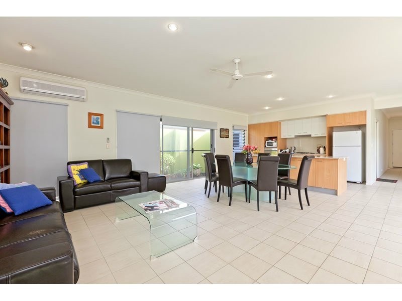 46 Mossvale Drive, Wakerley QLD 4154