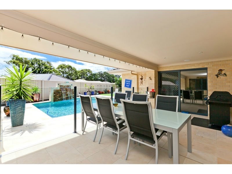 10 Eileen Close, Thornlands QLD 4164