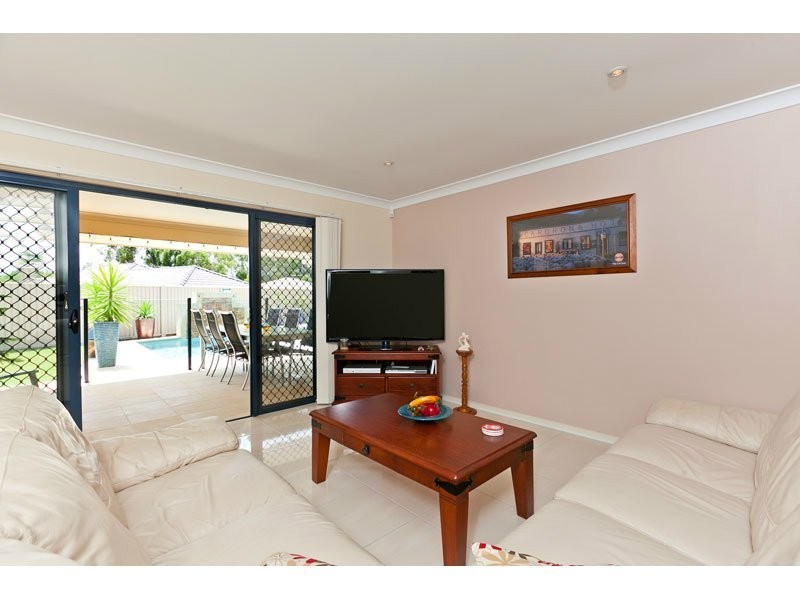 10 Eileen Close, Thornlands QLD 4164