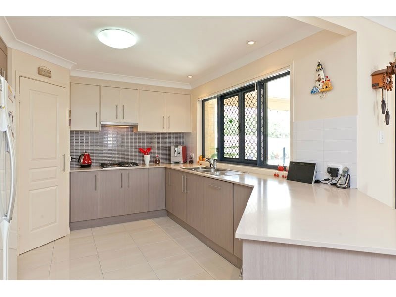 10 Eileen Close, Thornlands QLD 4164