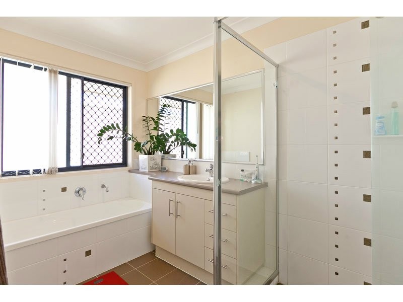 10 Eileen Close, Thornlands QLD 4164