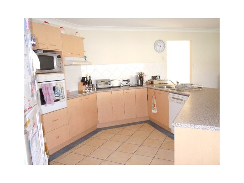 10 Bahr Place, Wellington Point QLD 4160