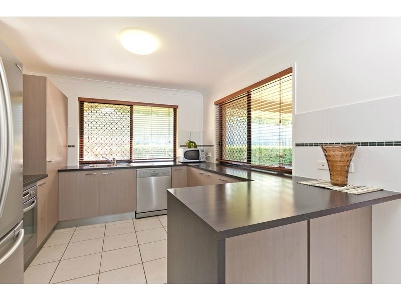 23 Aqua Crescent, Redland Bay QLD 4165