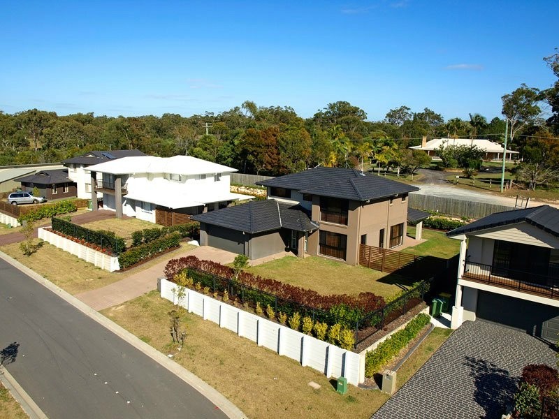 23 Aqua Crescent, Redland Bay QLD 4165