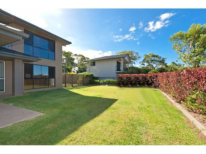 23 Aqua Crescent, Redland Bay QLD 4165