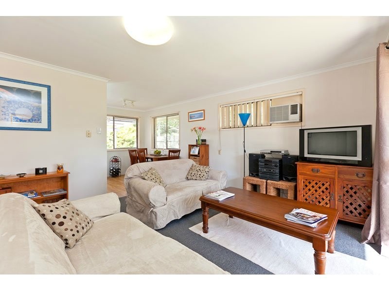 7 Mahie Crescent, Birkdale QLD 4159