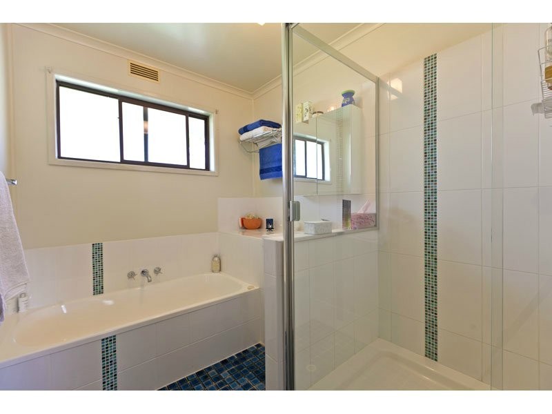 7 Mahie Crescent, Birkdale QLD 4159