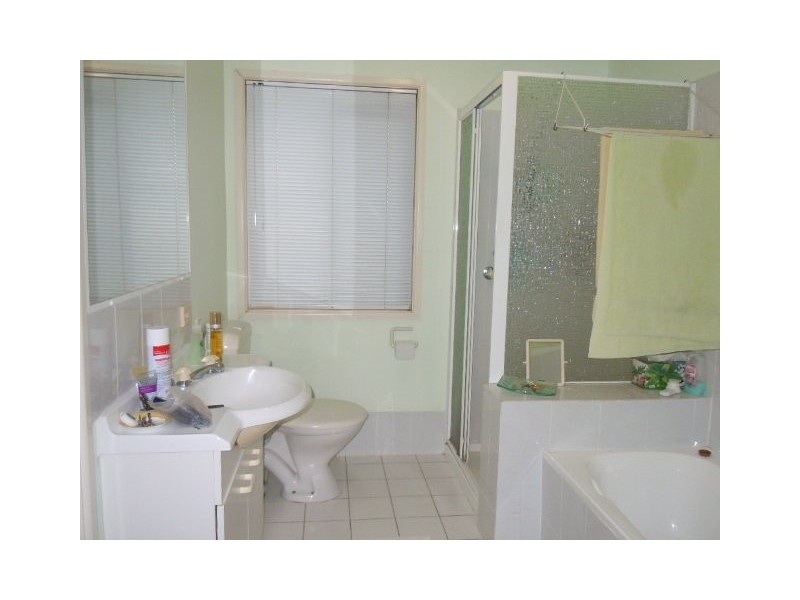 122/9 Bayside Court, Thorneside QLD 4158