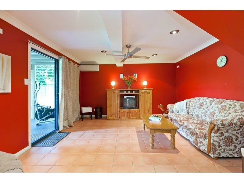 65 Thomas Street, Birkdale QLD 4159