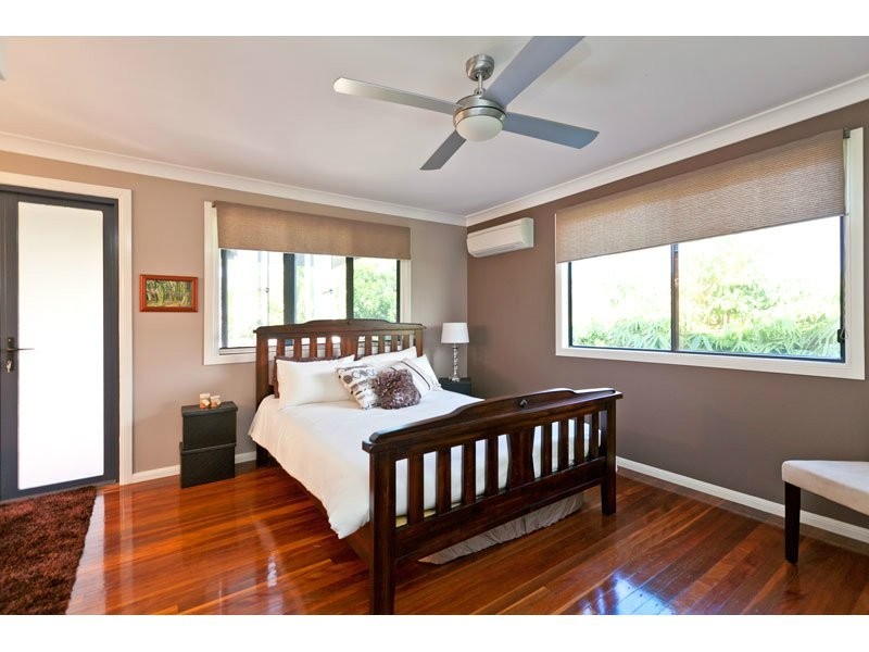 65 Thomas Street, Birkdale QLD 4159