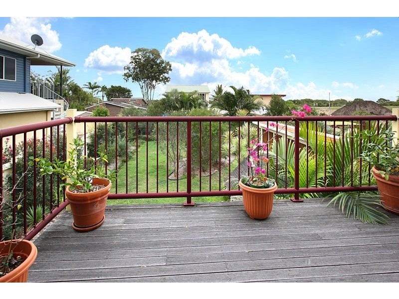 12 Seaside Cl, Thorneside QLD 4158