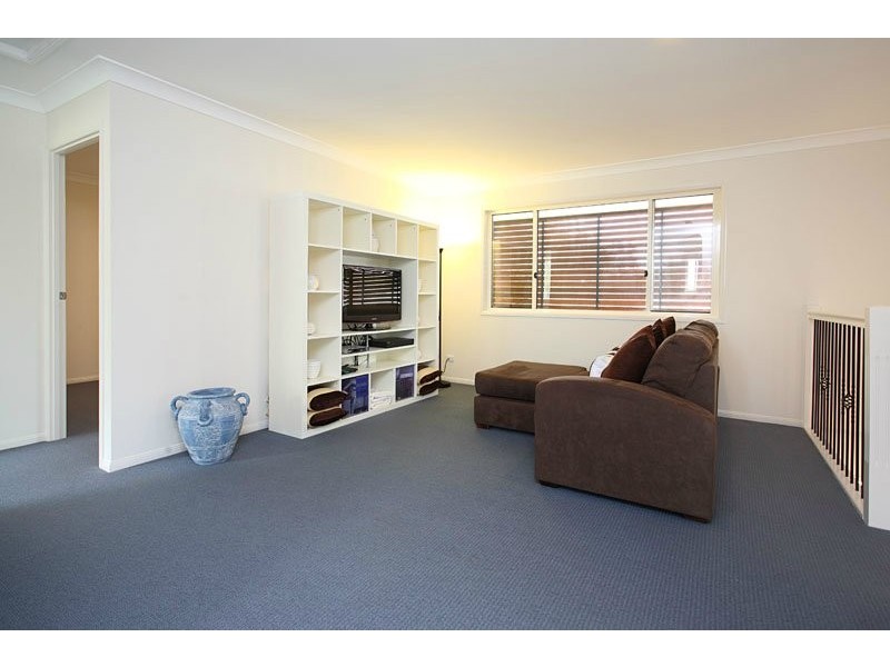 12 Seaside Cl, Thorneside QLD 4158