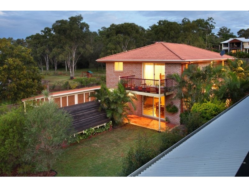 12 Seaside Cl, Thorneside QLD 4158