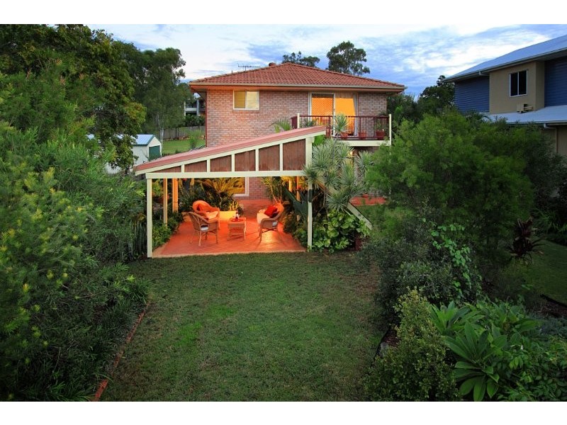 12 Seaside Cl, Thorneside QLD 4158