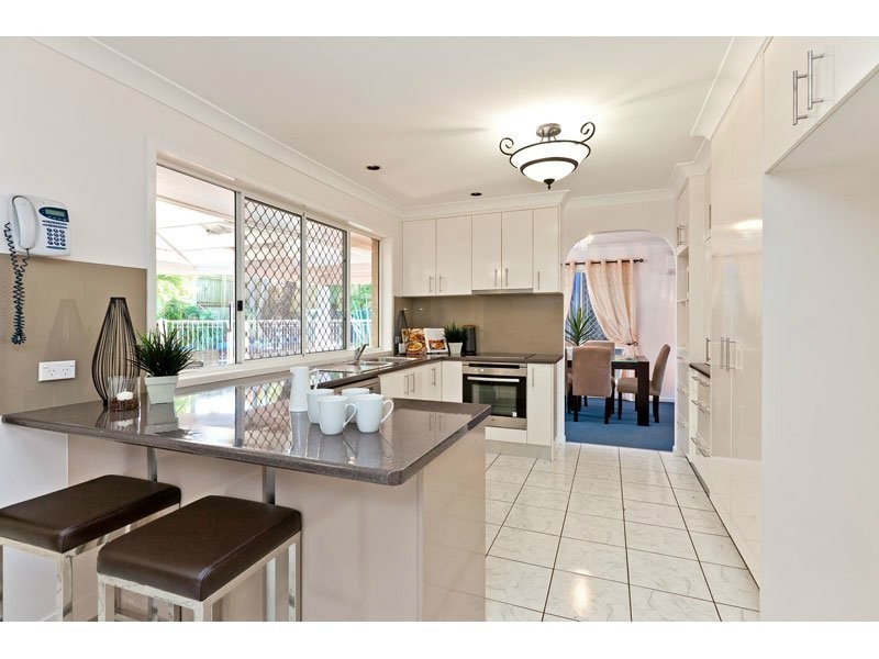 12 Bunin Street, Victoria Point QLD 4165