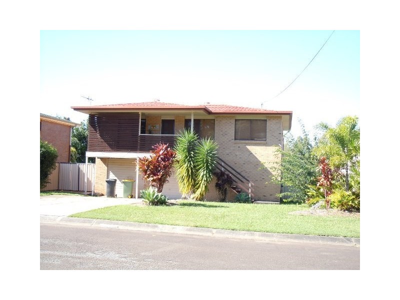 18 Sylvania Street, Wellington Point QLD 4160