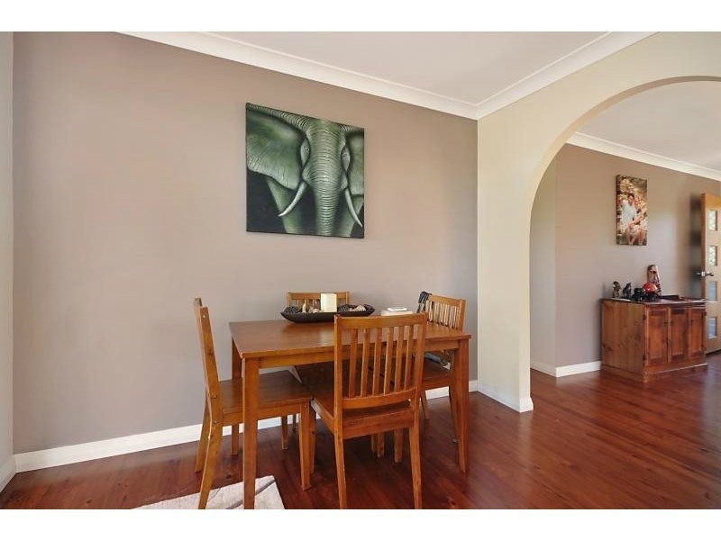 18 Sylvania Street, Wellington Point QLD 4160