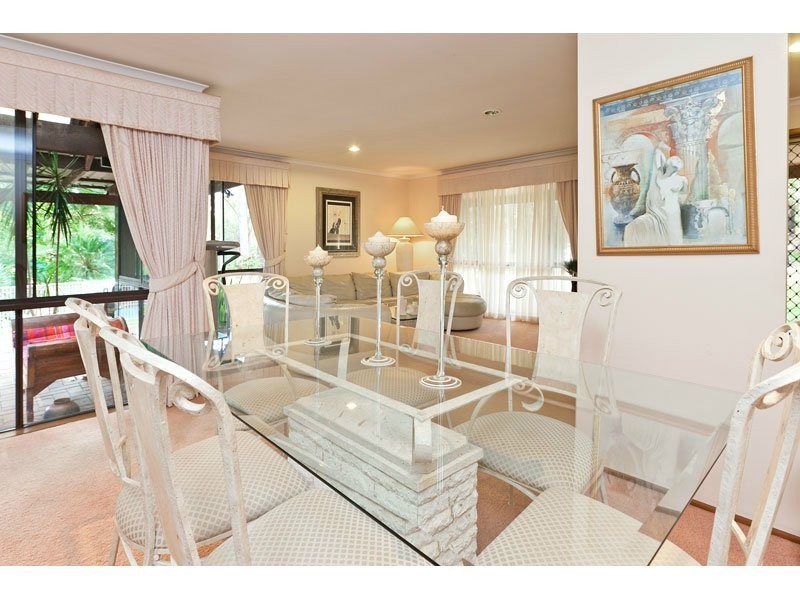 136 Pioneer Road, Sheldon QLD 4157