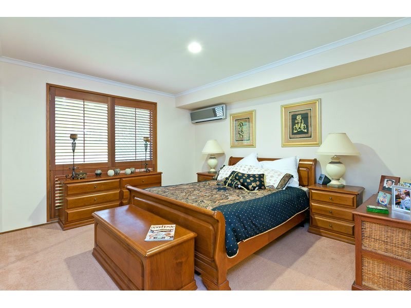 136 Pioneer Road, Sheldon QLD 4157