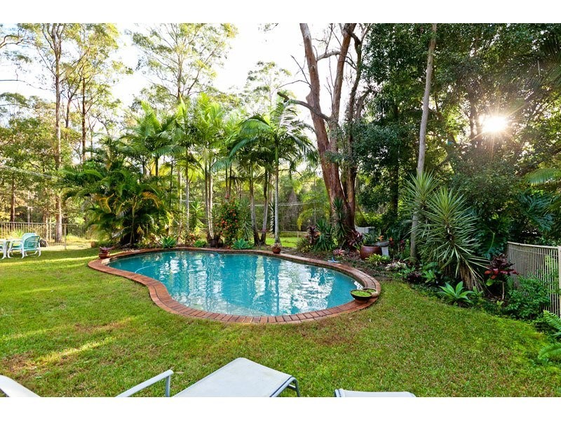 136 Pioneer Road, Sheldon QLD 4157