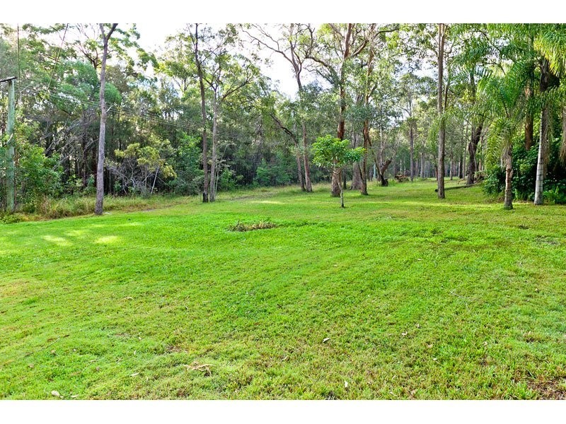 136 Pioneer Road, Sheldon QLD 4157