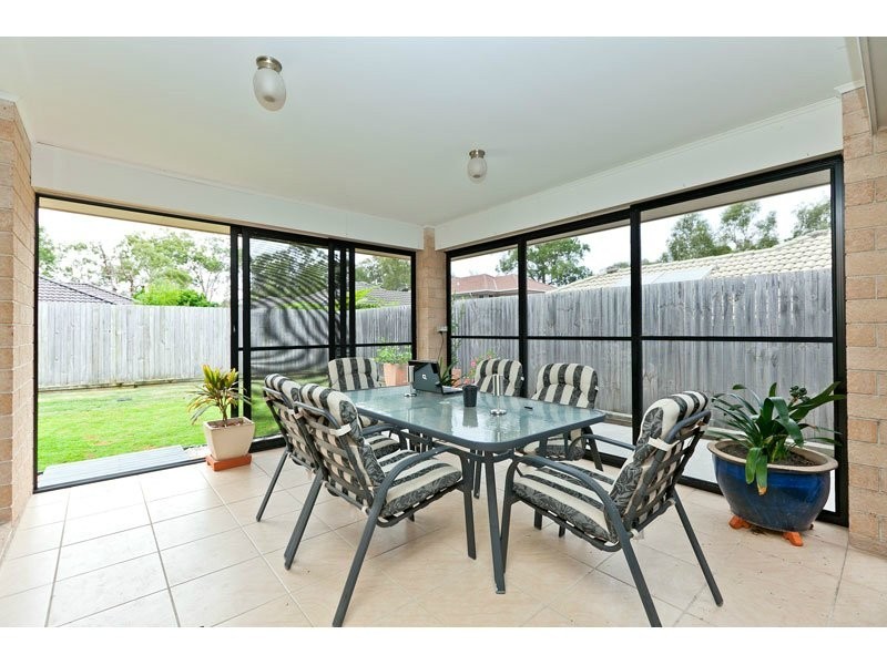 3 Turquoise Street, Redland Bay QLD 4165