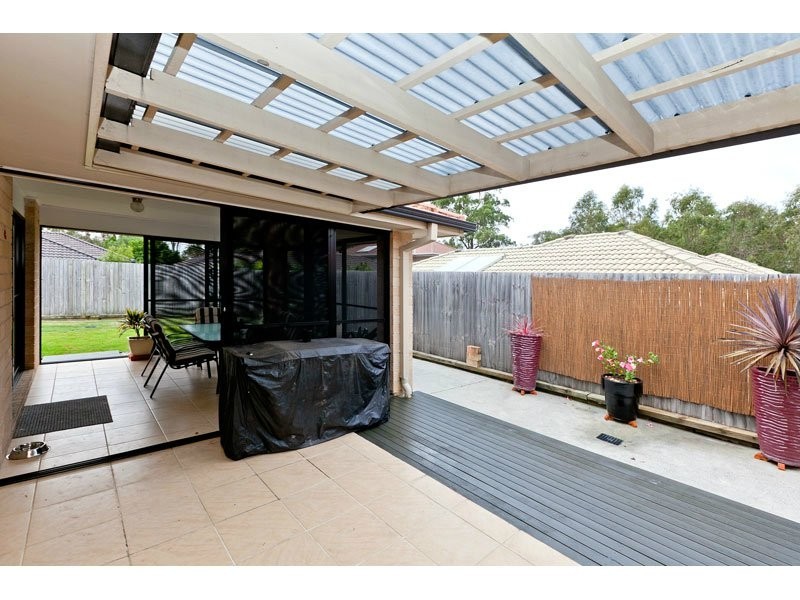 3 Turquoise Street, Redland Bay QLD 4165