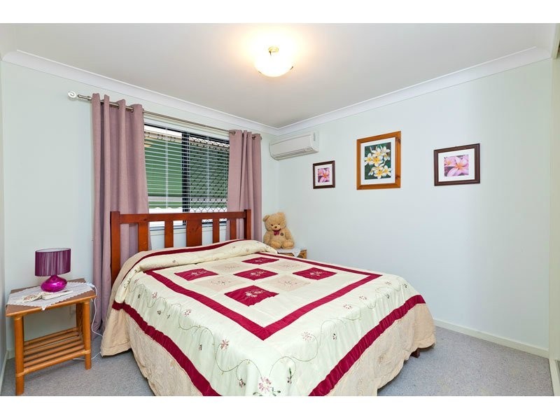 3 Turquoise Street, Redland Bay QLD 4165