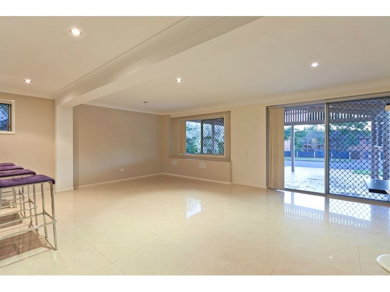 26 Drevesen Ave, Cleveland QLD 4163